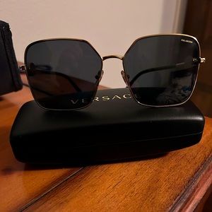 Versace polarized sunglasses
